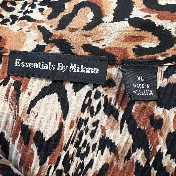 Essentials by Milano pleated Animal Print Blouse XL Ruffled Bell Sleeves Elegant - Picture 4 of 12